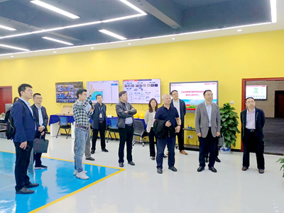 数字文创赋能，共筑湘江实验室新篇章——何继善、范国滨院士一行莅临我校共商发展大计